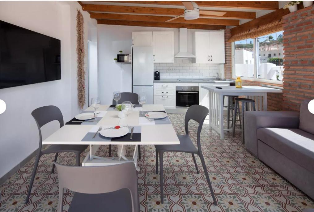 Apartamentos Lolitalola Holidays Salobreña Eksteriør billede